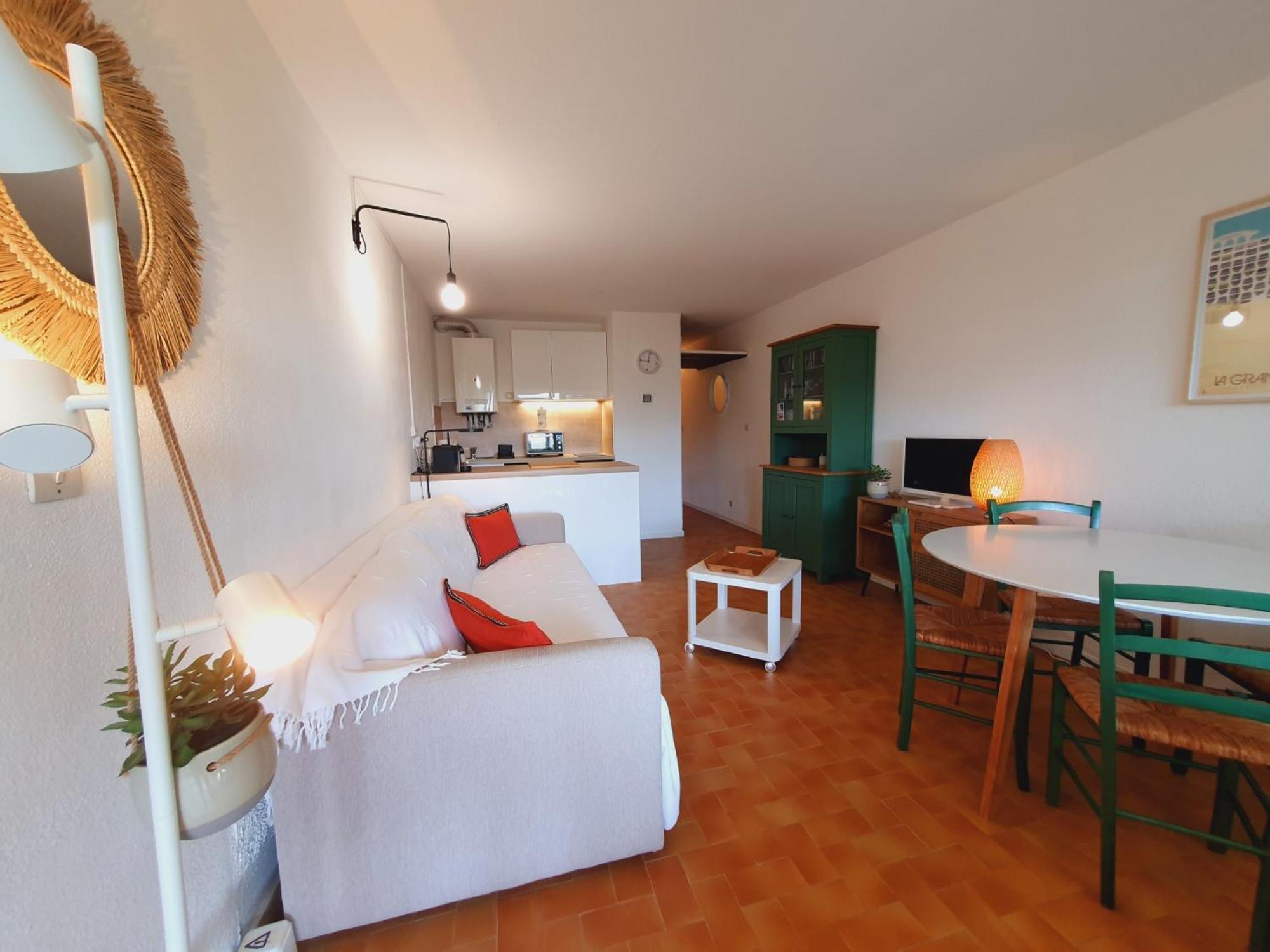 T2 Traversant Familial Cap Sud Parking Plages - Rossiconciergerie - Linge En Option ลา กร็องเดอ-ม็อต ภายนอก รูปภาพ